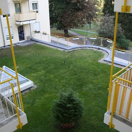 & Residenz Am Kurpark